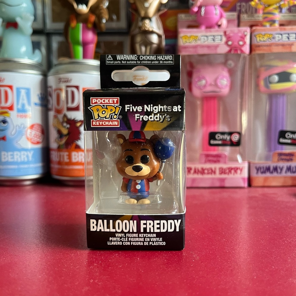 Balloon Freddy Pocket Pop! Keychain